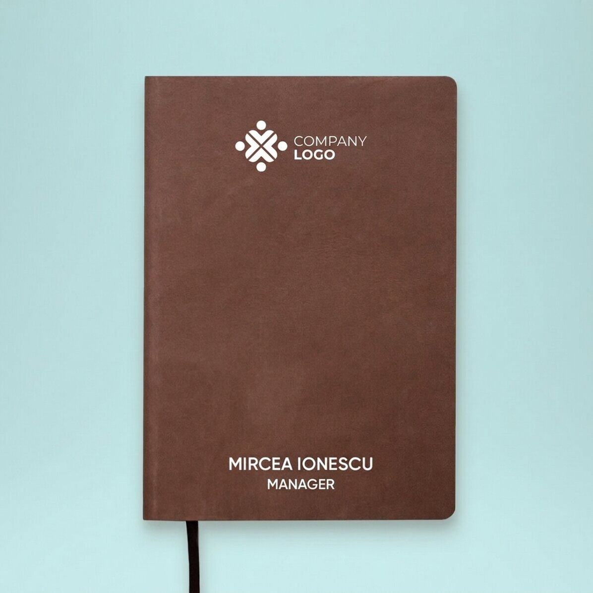 Gepersonaliseerde gekleurde leren agenda met logo en naam