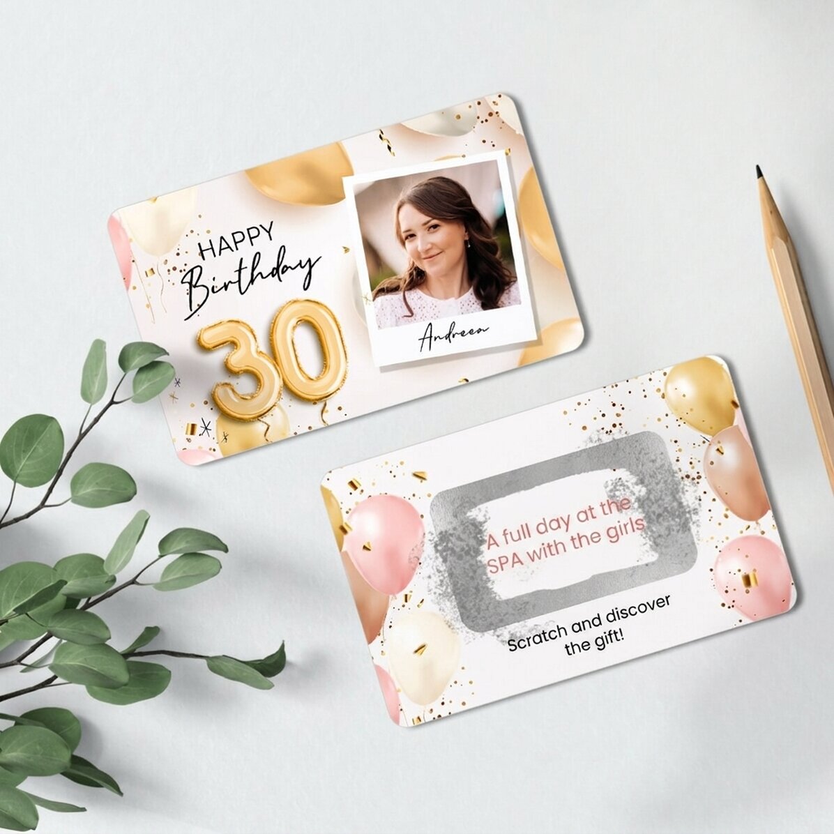 Gepersonaliseerde, aan beide zijden krabbare aluminiumkaart met foto en boodschap - Happy Birthday