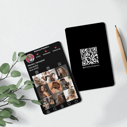 Gepersonaliseerd aluminium visitekaartje, voor- en achterzijde, met QR-code, tekst en foto