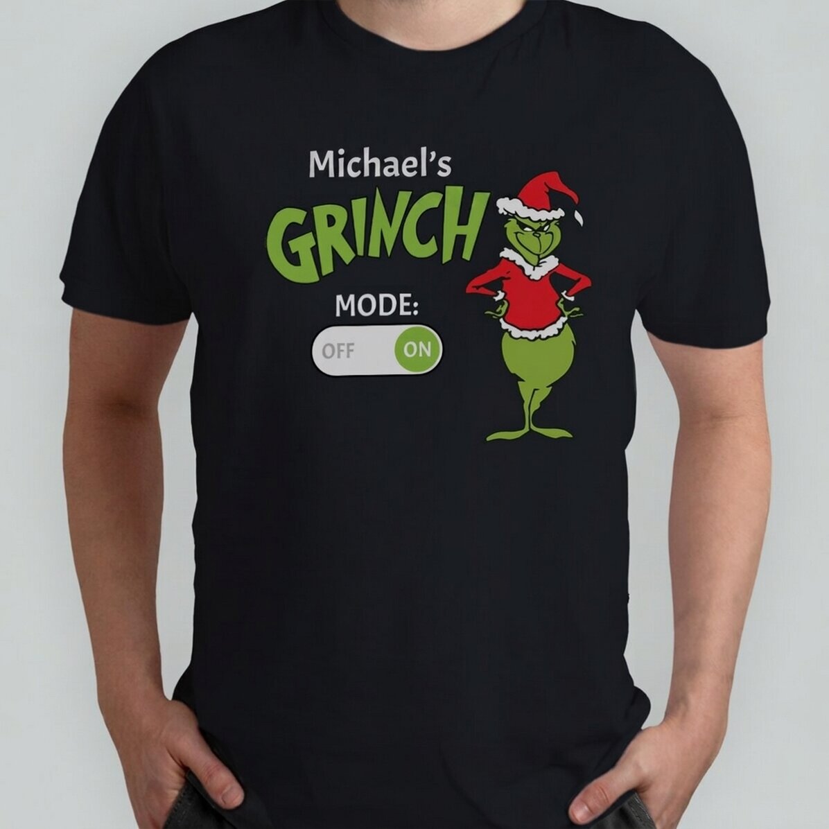 Gepersonaliseerd katoenen T-shirt met kersttekst - Grinch Mode On