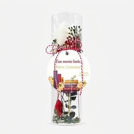 Martisor-sieraad van glas met geconserveerde bloemen, gepersonaliseerd met een tekst voor de lerares