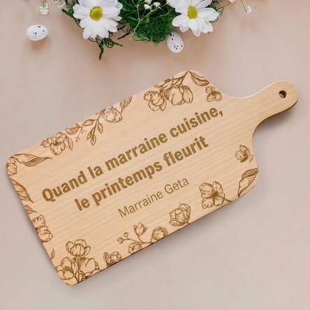 Planche à découper personnalisée avec message - Le printemps dans la cuisine