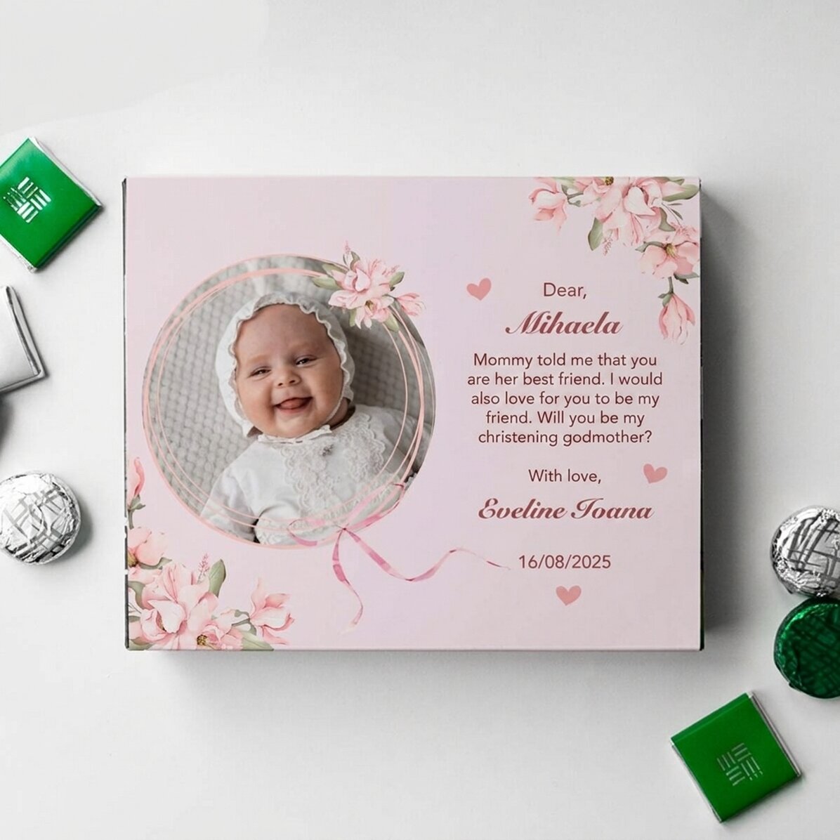 Gepersonaliseerd bonbonier met een foto en een boodschap voor de doop - Verzoek aan de peetouders
