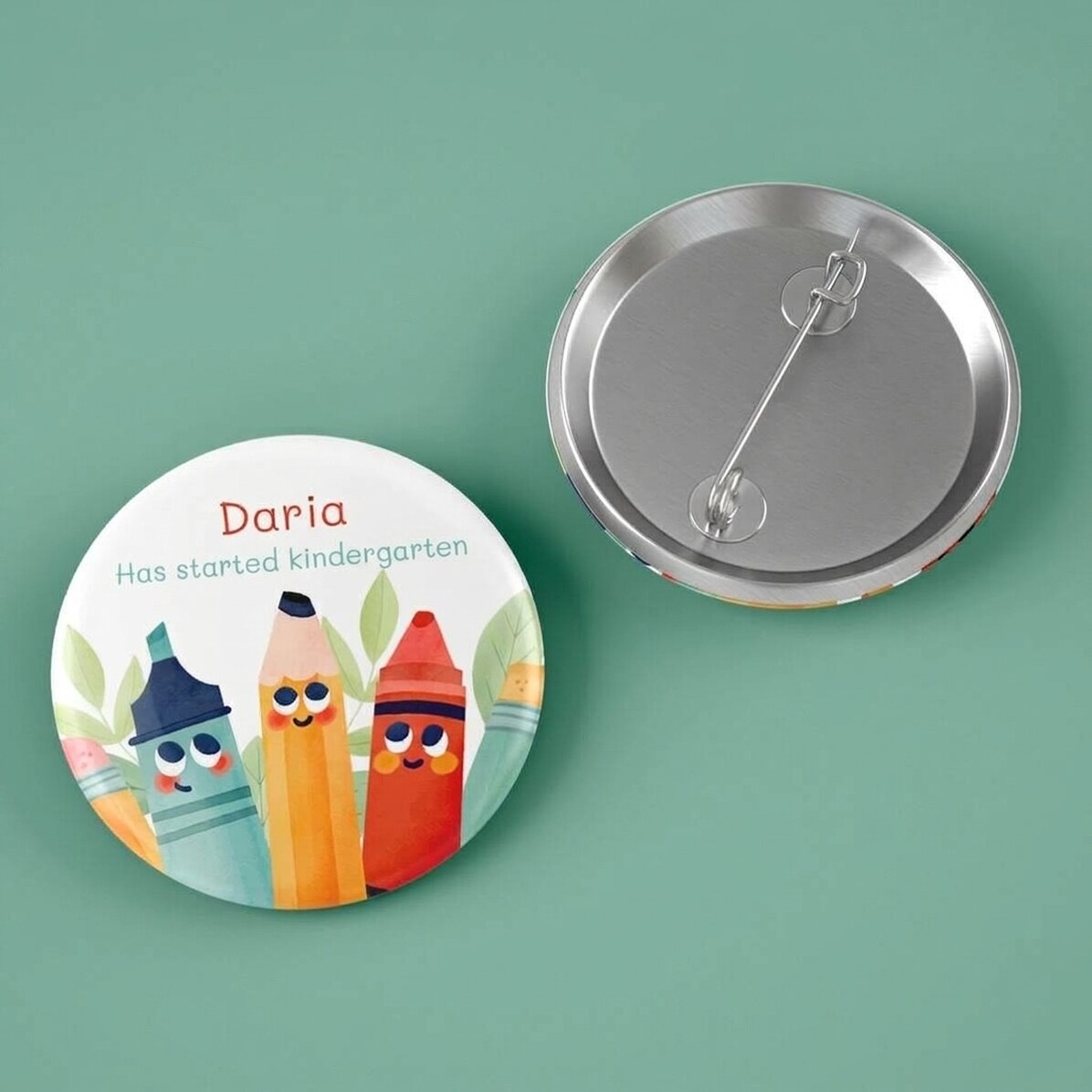 Gepersonaliseerde button met naam en tekst - Potloden