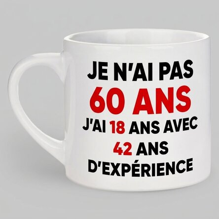 Tasse à expresso personnalisée avec le message « Happy Birthday ! »