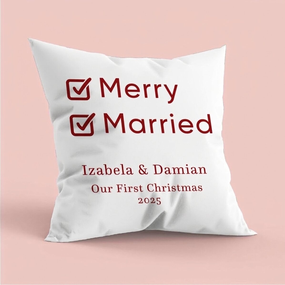 Coussin personnalisé avec message - « Our First Christmas »