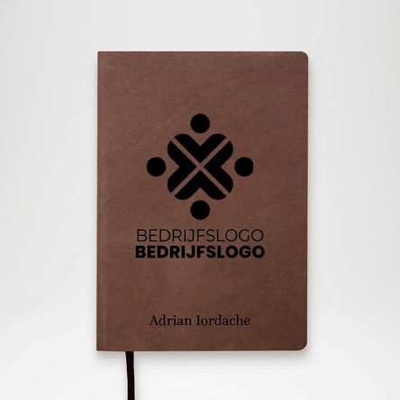 Op maat gemaakte leren agenda met naam en logo