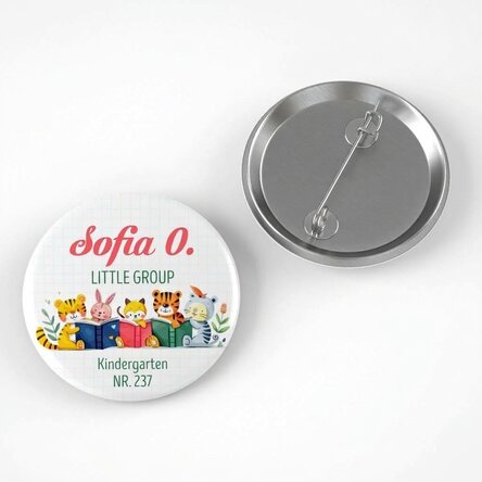 Gepersonaliseerde button met tekst voor de kleuterschool