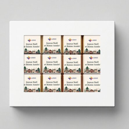 Coffret cadeau contenant 12 mini-chocolats personnalisés avec un logo et des messages de Noël