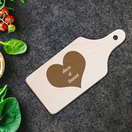 Mini-planche à découper personnalisée pour un couple