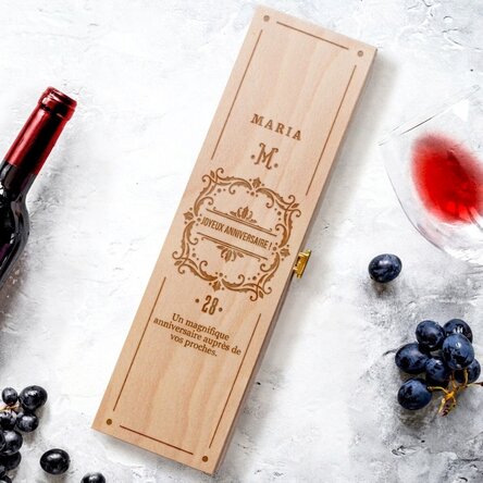 Coffret à vin personnalisé avec nom et texte - Modèle élégant